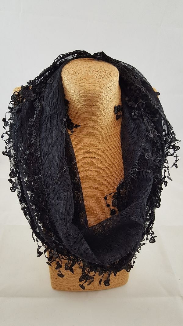 Heart lace infinity
