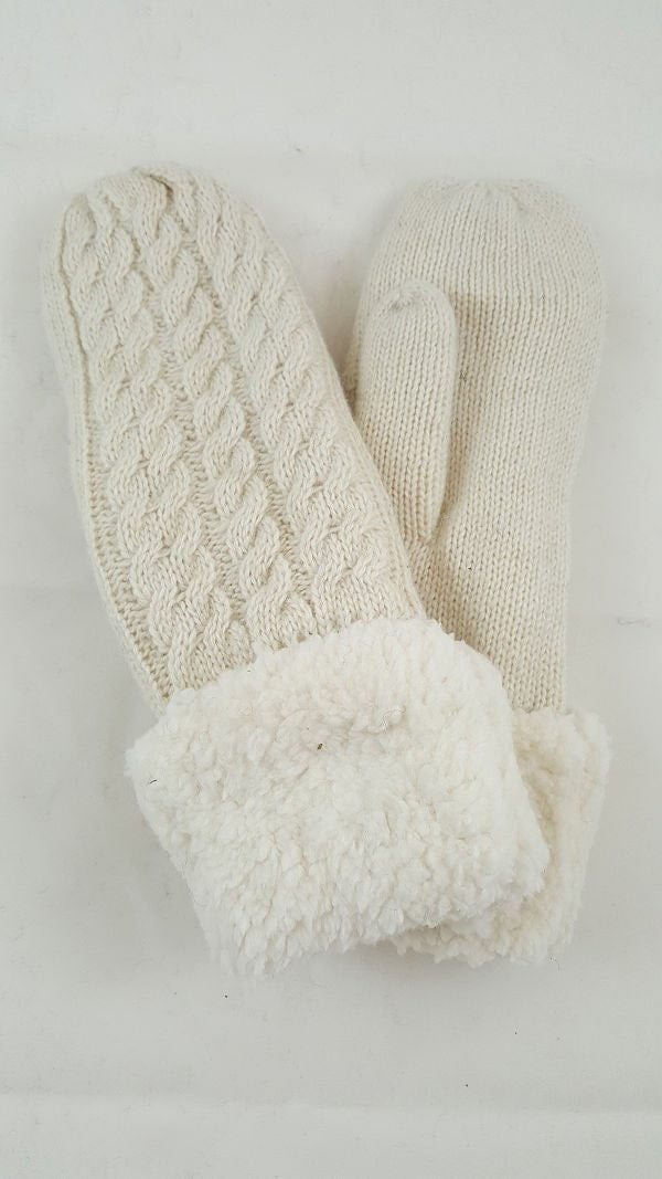 Cable Knit Mittens