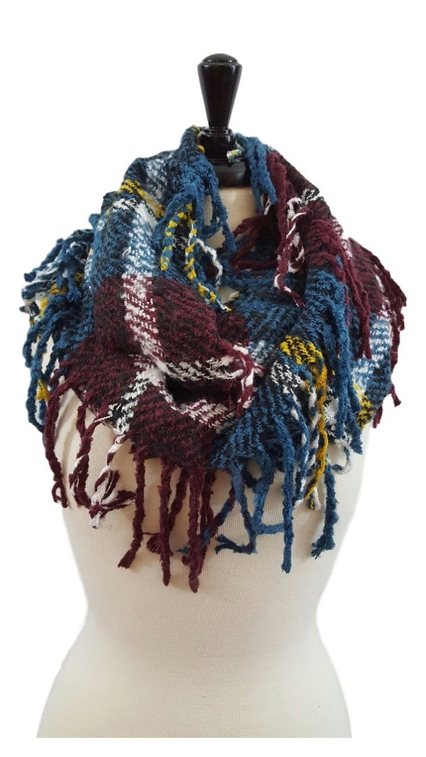 Plaid fringed infinity