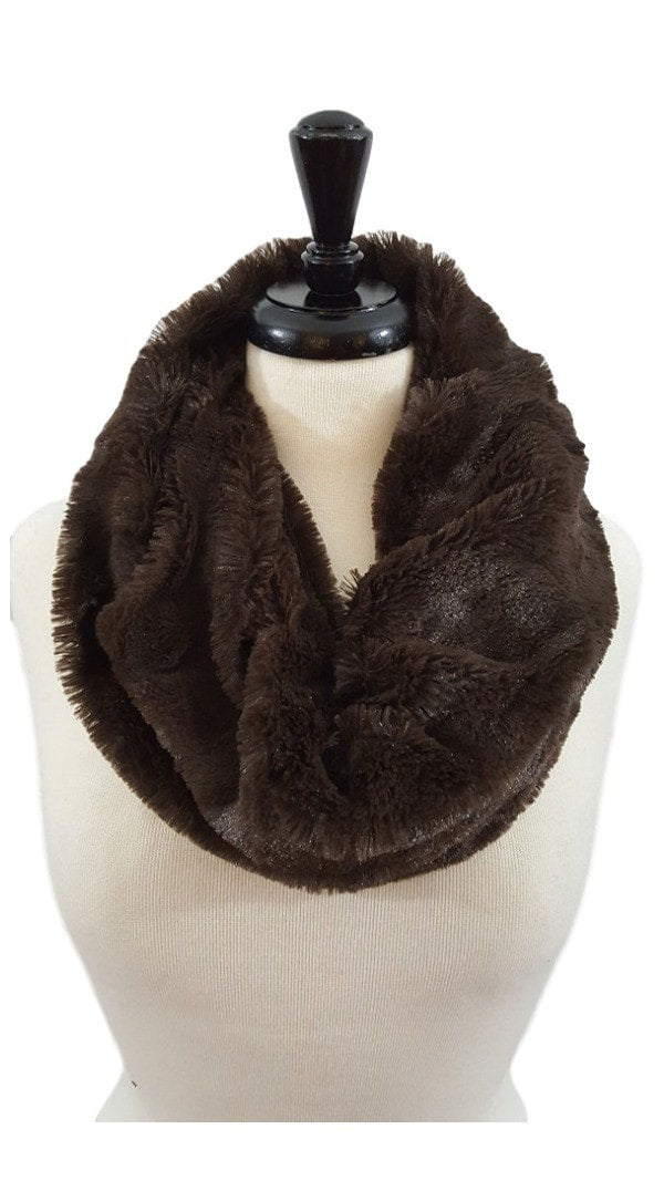 Plush faux fur infinity