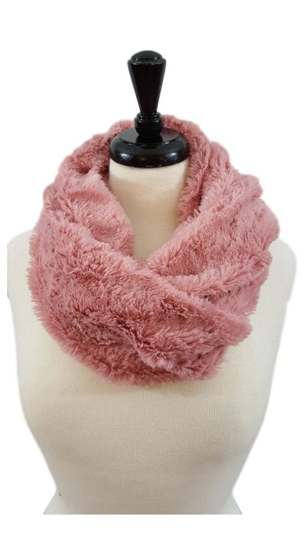 Plush faux fur infinity