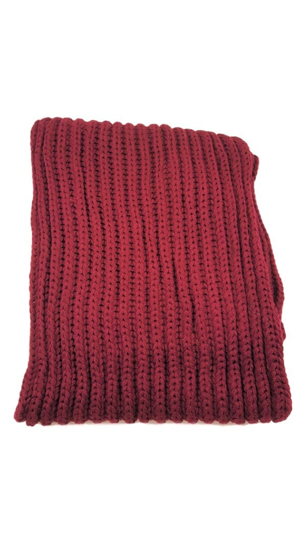 Ribbed knit infinity